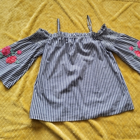 I.N. San‎ Francisco Women's Blouse - Picture 1 of 10